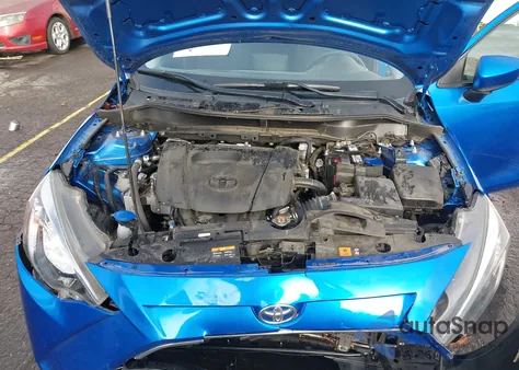 2018 Toyota Yaris Ia из США, поврежденный, VIN 3MYDLBYV1JY323261